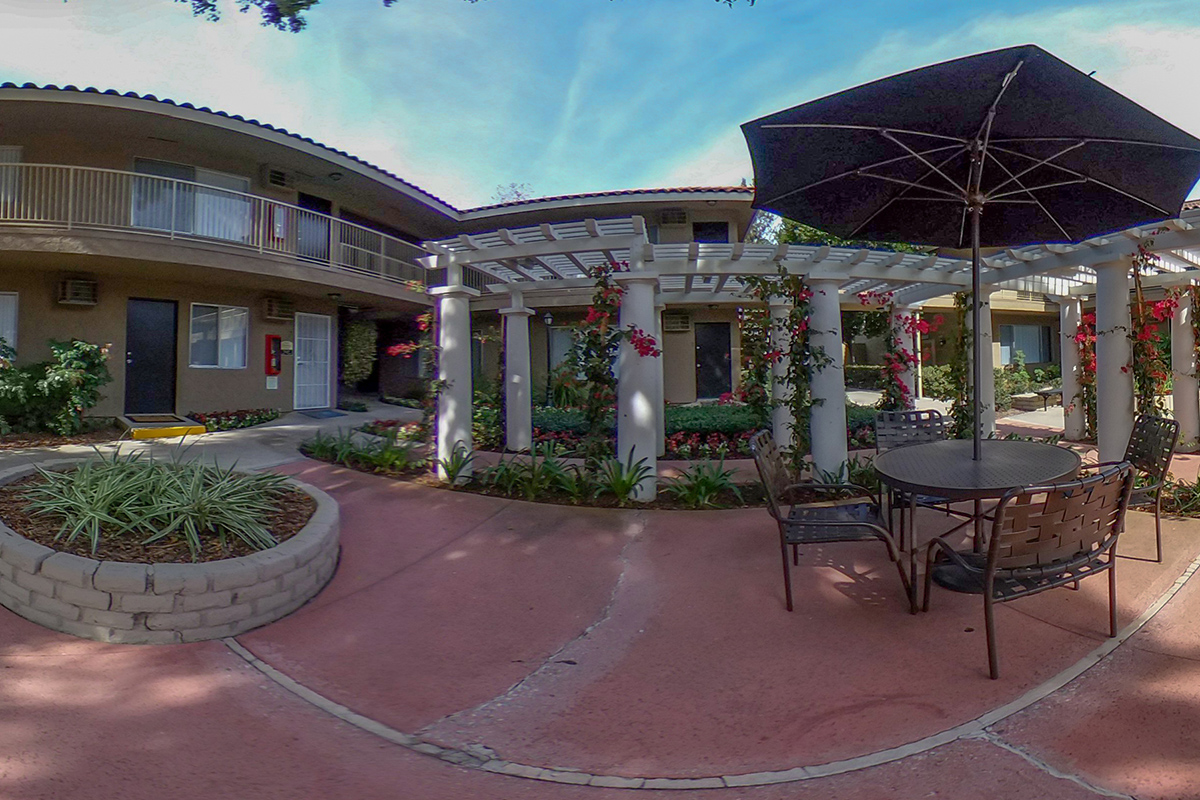 Camino Pueblo and El Rancho Apartment Homes Photo Gallery